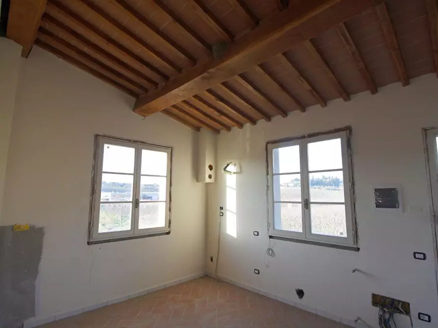 Immagine 8 di Appartamento in vendita  a Vinci