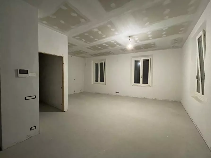 Immagine 31 di Porzione di casa in vendita  a Empoli