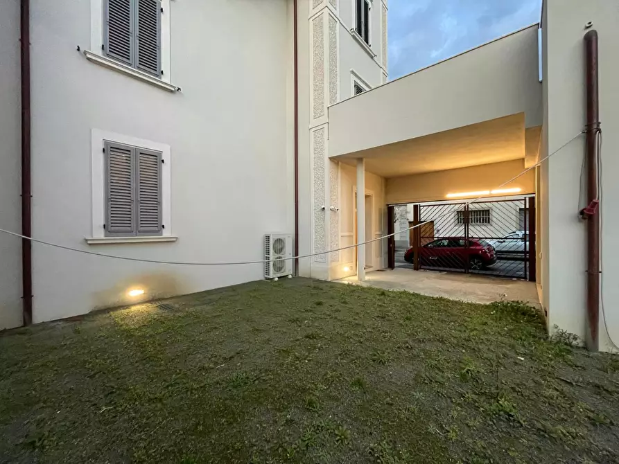 Immagine 17 di Porzione di casa in vendita  a Empoli