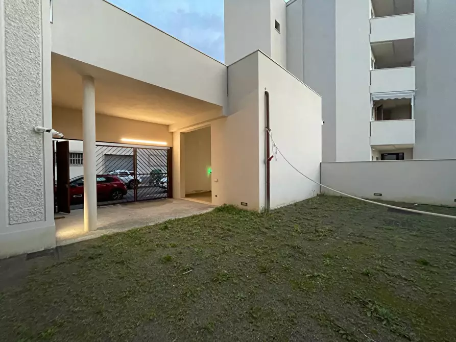 Immagine 16 di Porzione di casa in vendita  a Empoli