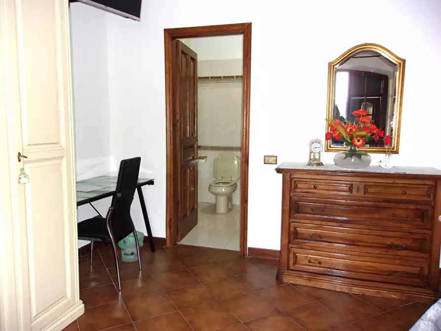 Immagine 29 di Villa in vendita  a Carrara