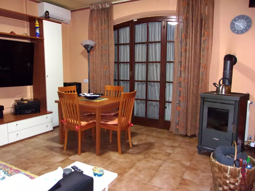 Immagine 68 di Villa in vendita  a Carrara