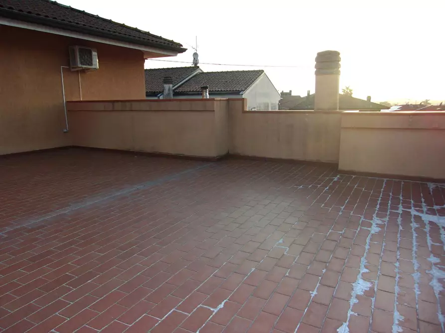 Immagine 20 di Villa in vendita  a Carrara