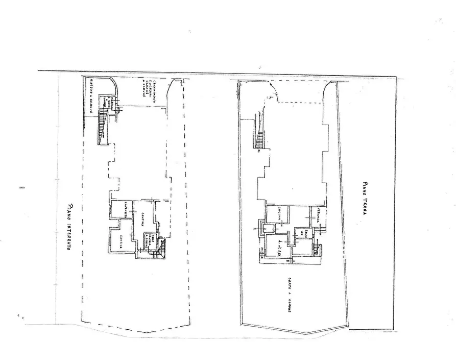 Immagine 70 di Villa in vendita  a Carrara