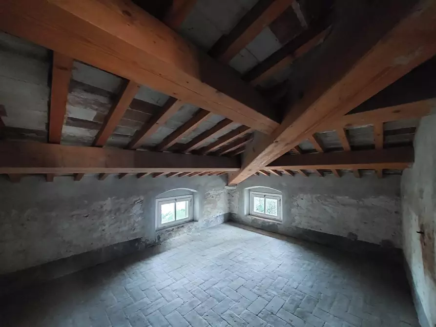 Immagine 32 di Immobile di prestigio in vendita  a Buti