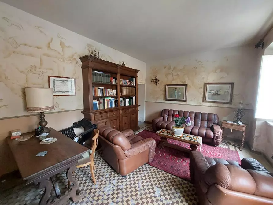 Immagine 21 di Immobile di prestigio in vendita  a Buti