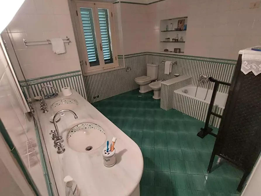 Immagine 22 di Immobile di prestigio in vendita  a Buti