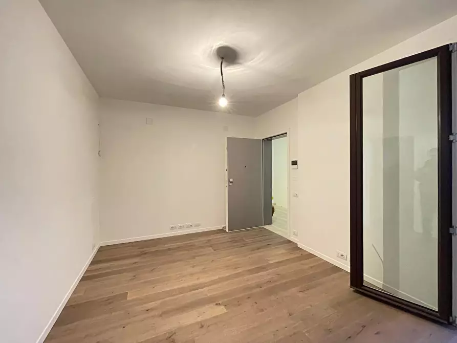 Immagine 12 di Appartamento in vendita  a Empoli