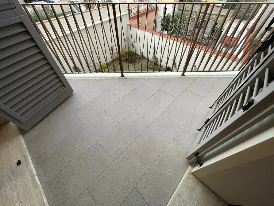 Immagine 6 di Appartamento in vendita  a Empoli