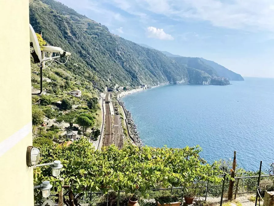 Immagine 2 di Appartamento in vendita  a Vernazza