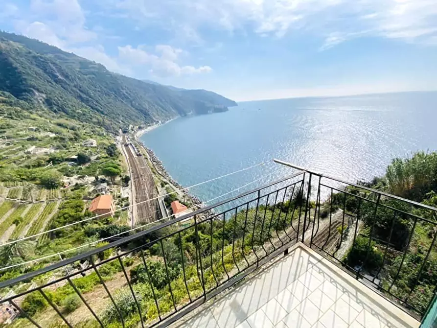 Immagine 7 di Appartamento in vendita  a Vernazza