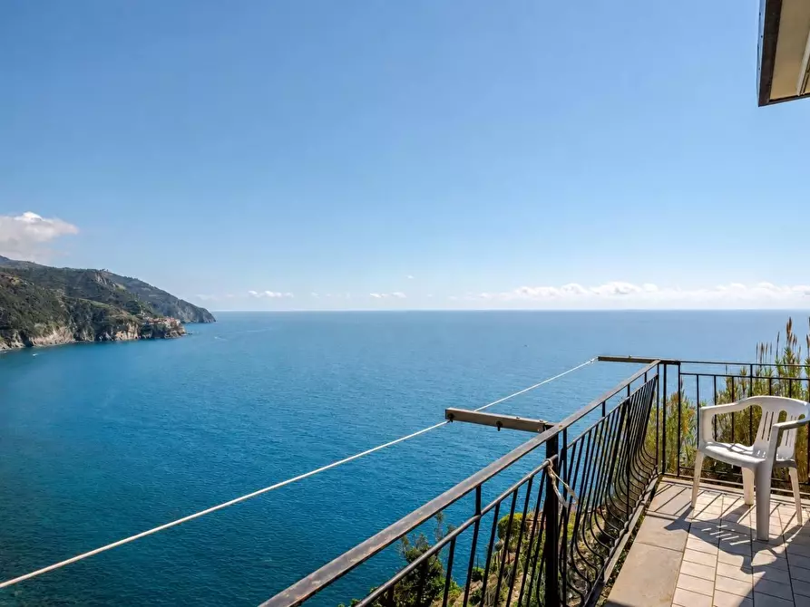 Immagine 1 di Appartamento in vendita  a Vernazza