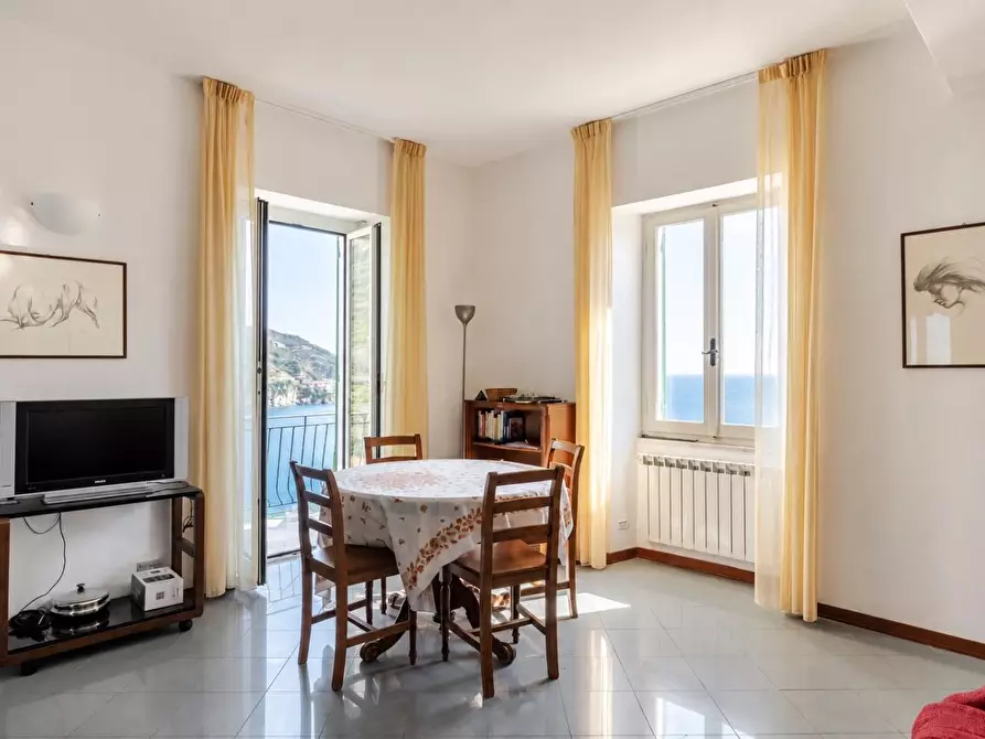 Immagine 6 di Appartamento in vendita  a Vernazza