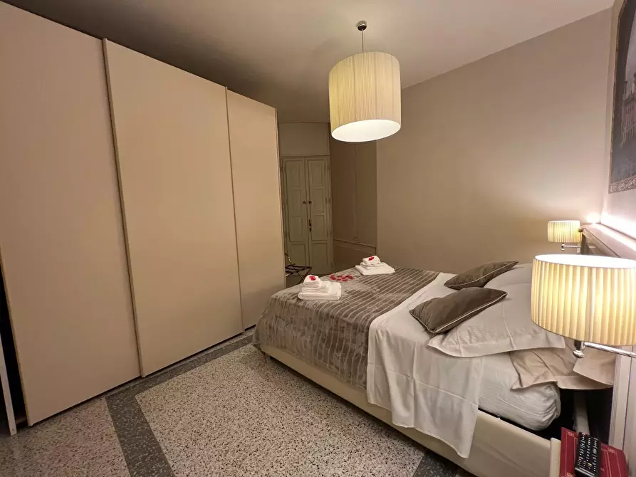 Immagine 12 di Appartamento in affitto  a Lucca