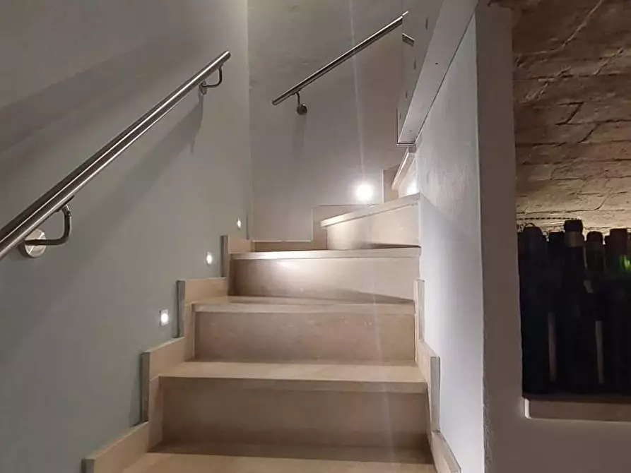 Immagine 11 di Terratetto in vendita  a Capraia E Limite