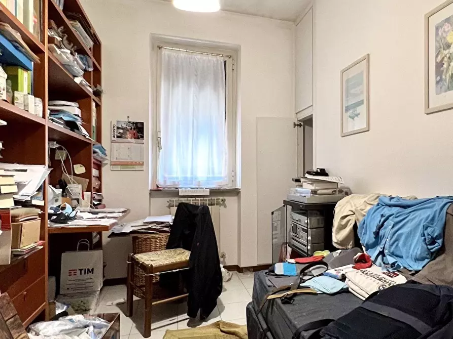 Immagine 11 di Appartamento in vendita  a Massa