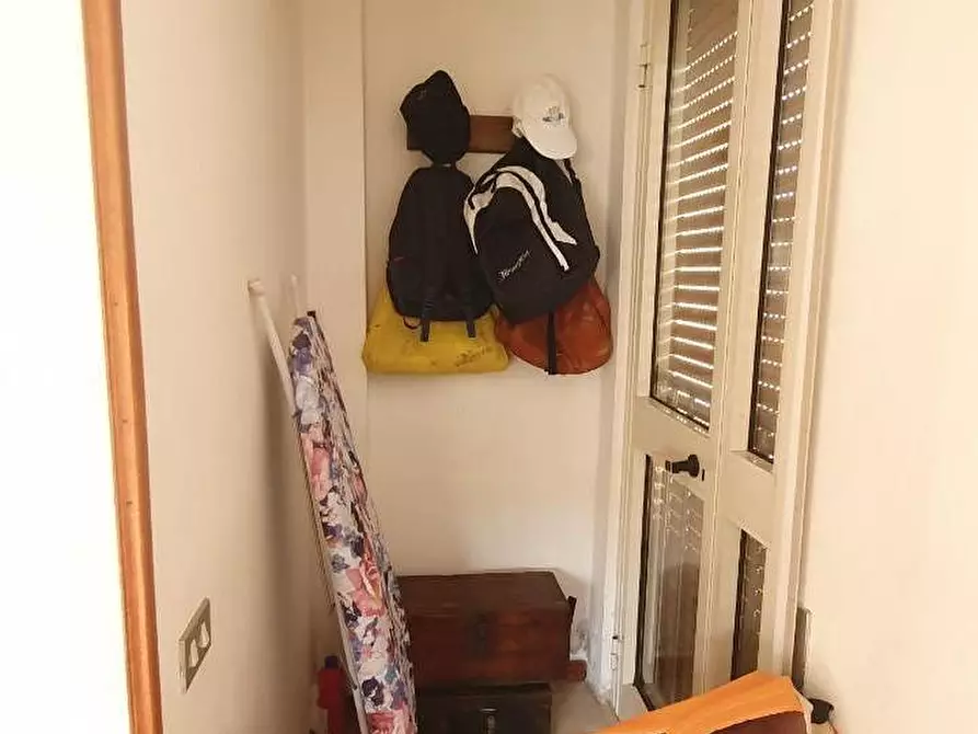 Immagine 11 di Appartamento in vendita  a Massa