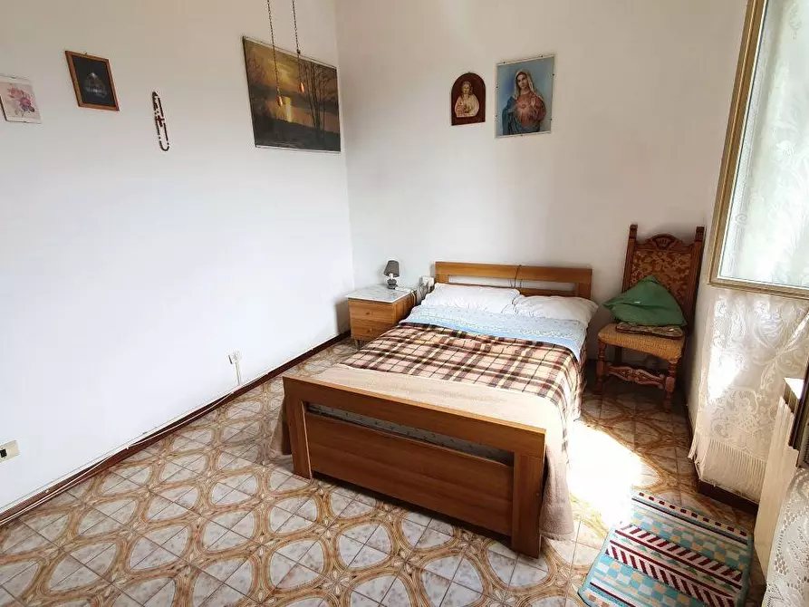 Immagine 20 di Appartamento in vendita  a Massa