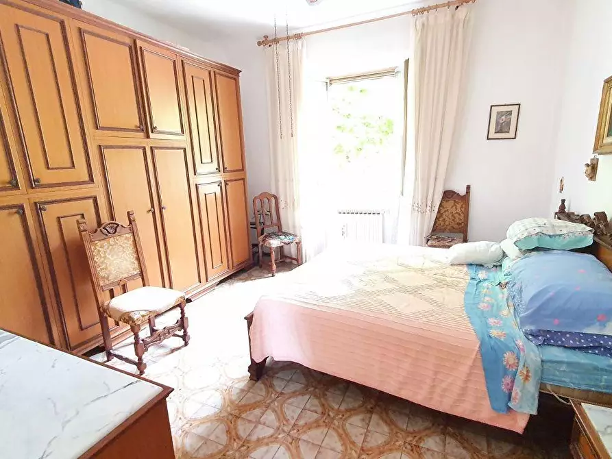 Immagine 13 di Appartamento in vendita  a Massa