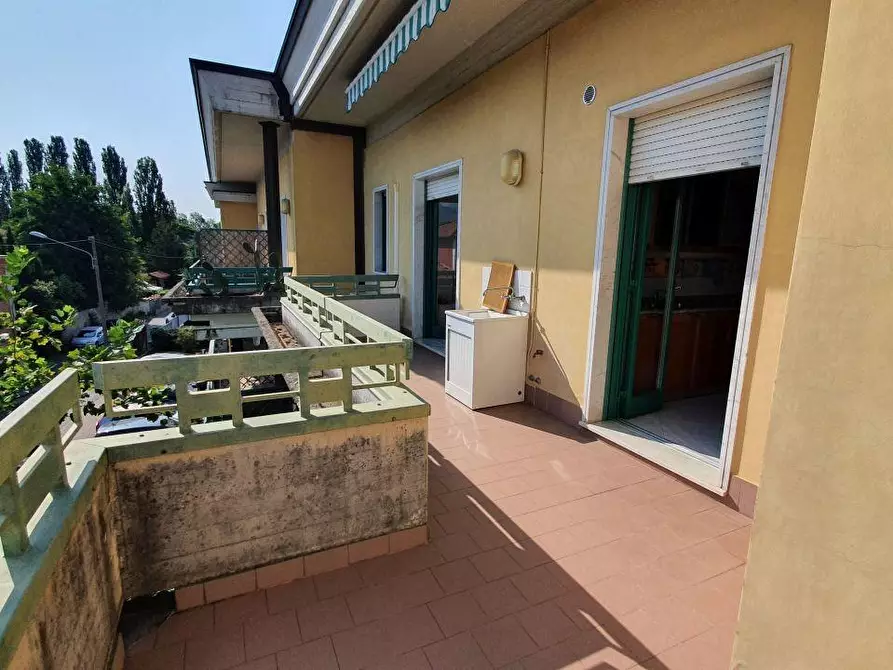 Immagine 14 di Appartamento in vendita  a Massa