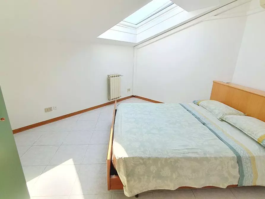 Immagine 20 di Appartamento in vendita  a Massa