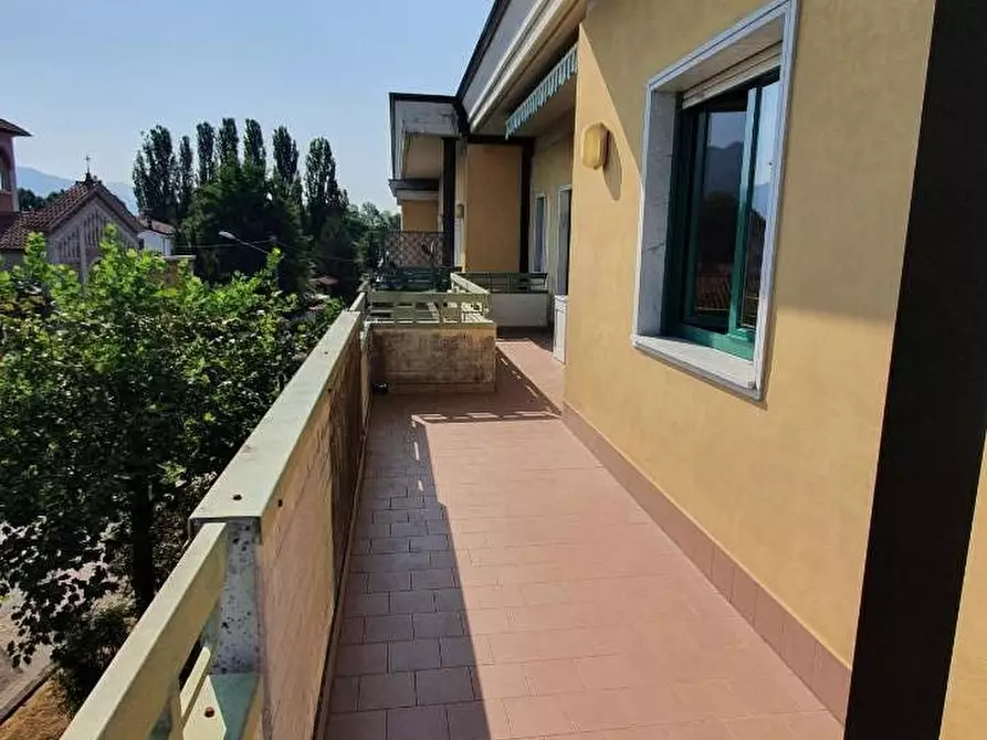 Immagine 13 di Appartamento in vendita  a Massa