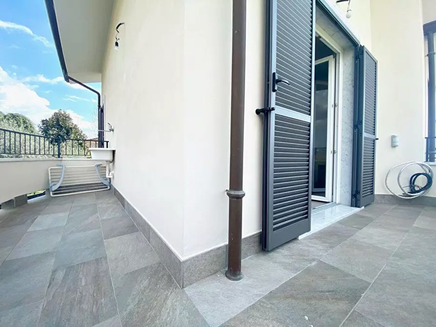 Immagine 24 di Casa bifamiliare in vendita  a Massa