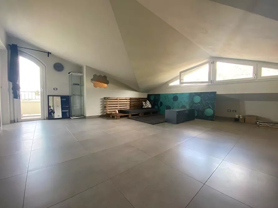 Immagine 26 di Casa bifamiliare in vendita  a Massa