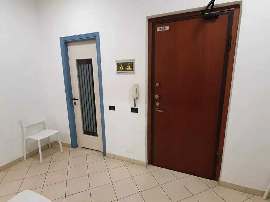 Immagine 18 di Appartamento in vendita  a Massa