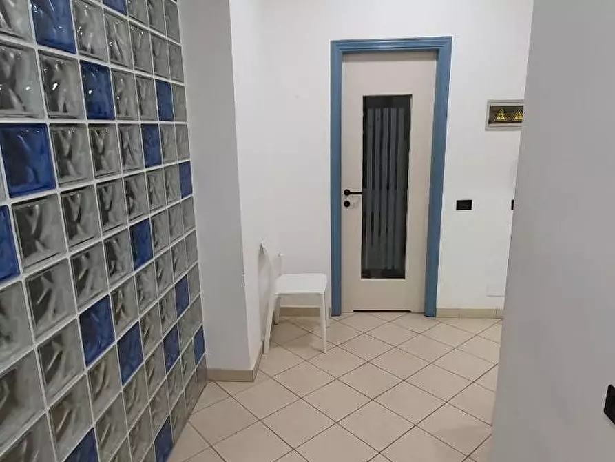 Immagine 12 di Appartamento in vendita  a Massa