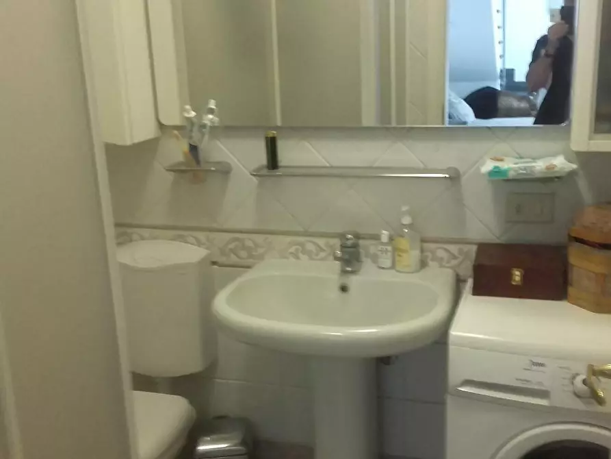 Immagine 9 di Mansarda in vendita  a Massa