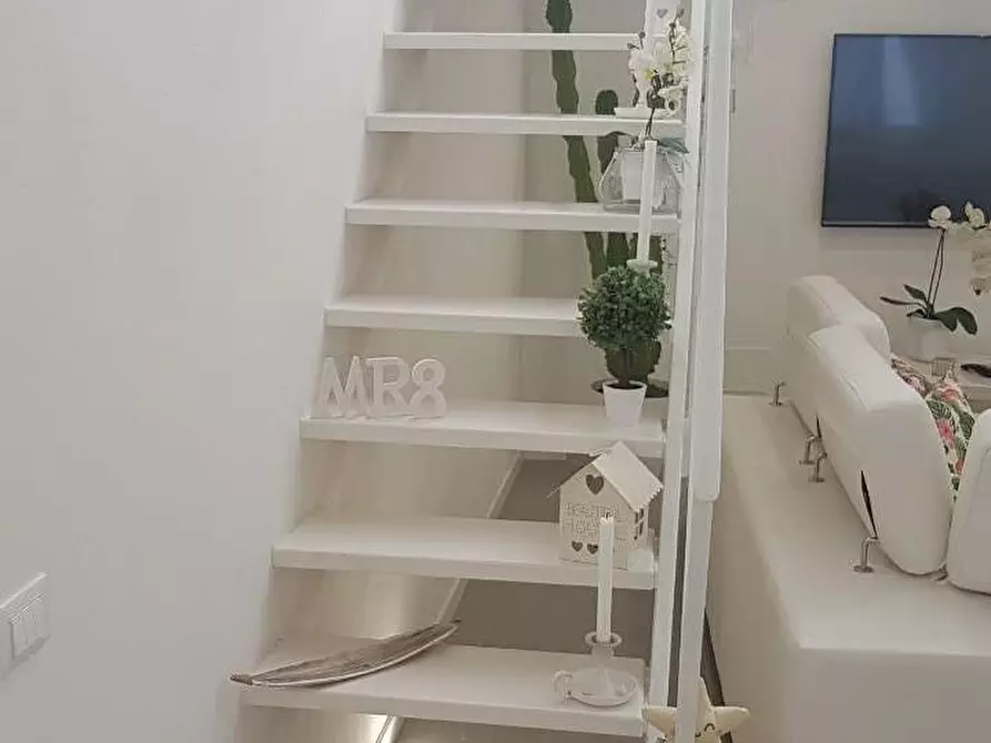 Immagine 19 di Appartamento in vendita  a Massa