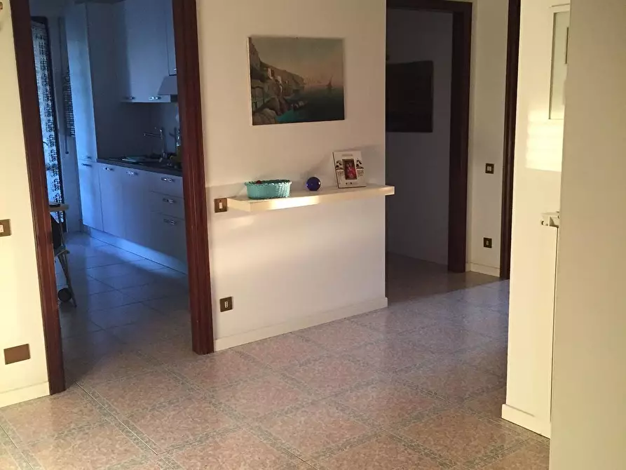 Immagine 14 di Mansarda in vendita  a Massa