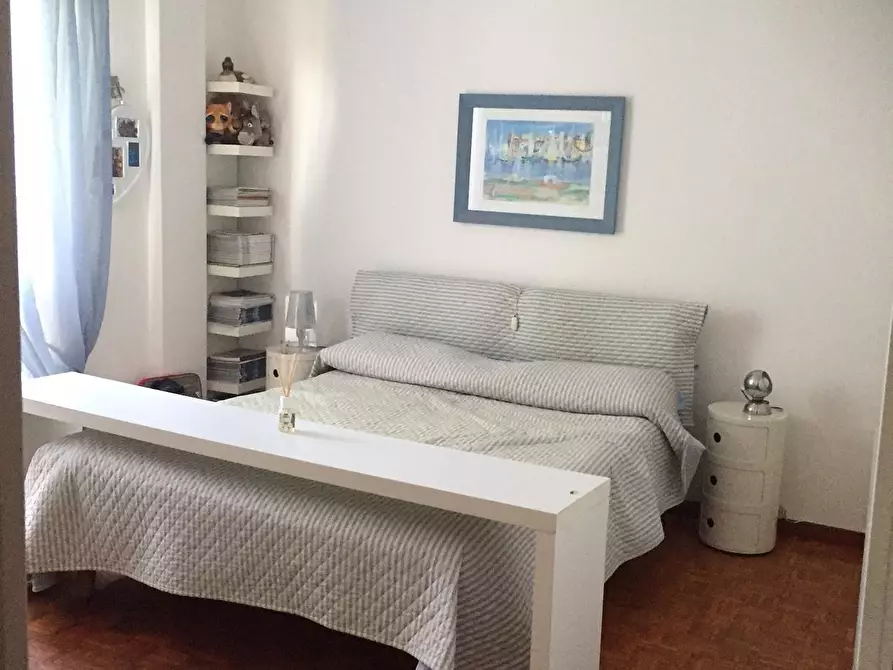 Immagine 6 di Mansarda in vendita  a Massa