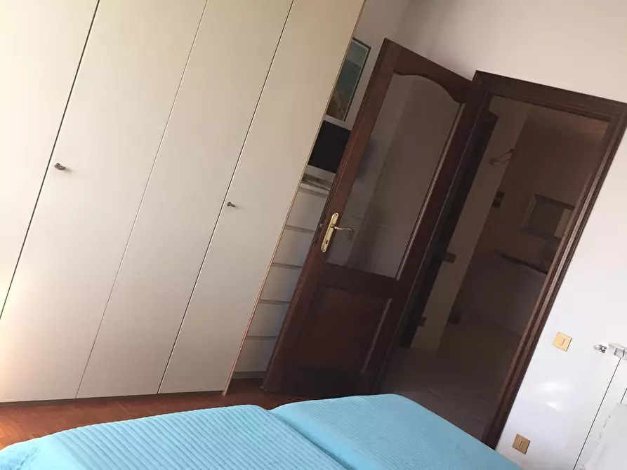 Immagine 9 di Mansarda in vendita  a Massa