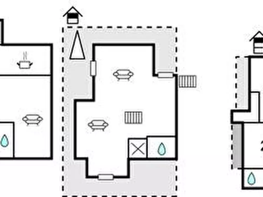 Immagine 36 di Casa bifamiliare in vendita  a Massa