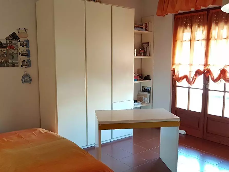 Immagine 12 di Casa indipendente in vendita  a Massa