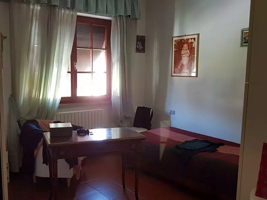 Immagine 13 di Casa indipendente in vendita  a Massa