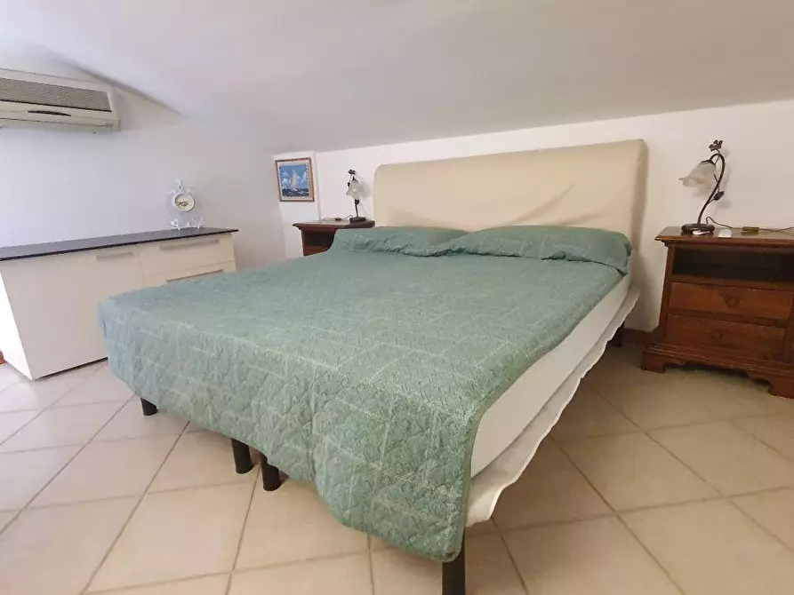 Immagine 20 di Appartamento in vendita  a Massa