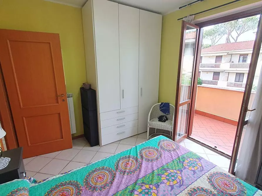 Immagine 15 di Appartamento in vendita  a Massa