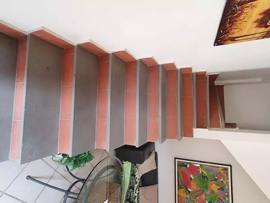 Immagine 18 di Appartamento in vendita  a Massa