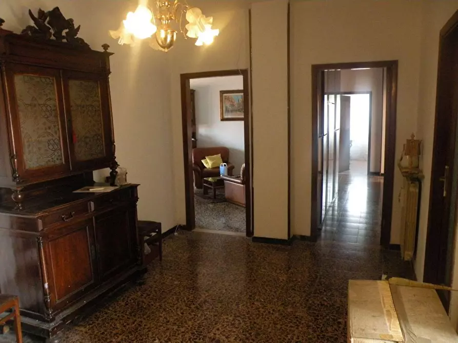 Immagine 16 di Appartamento in vendita  a Massa