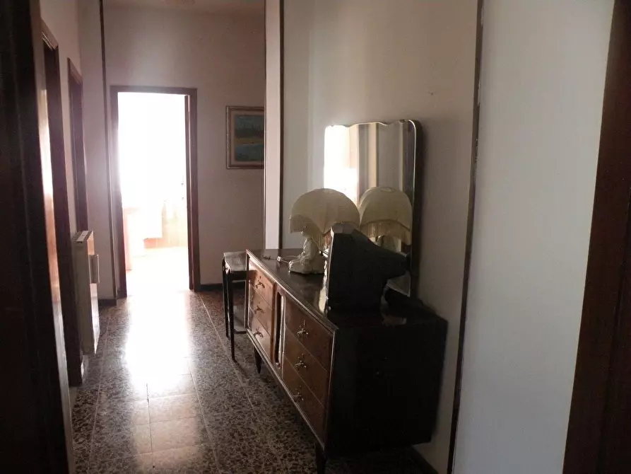 Immagine 14 di Appartamento in vendita  a Massa