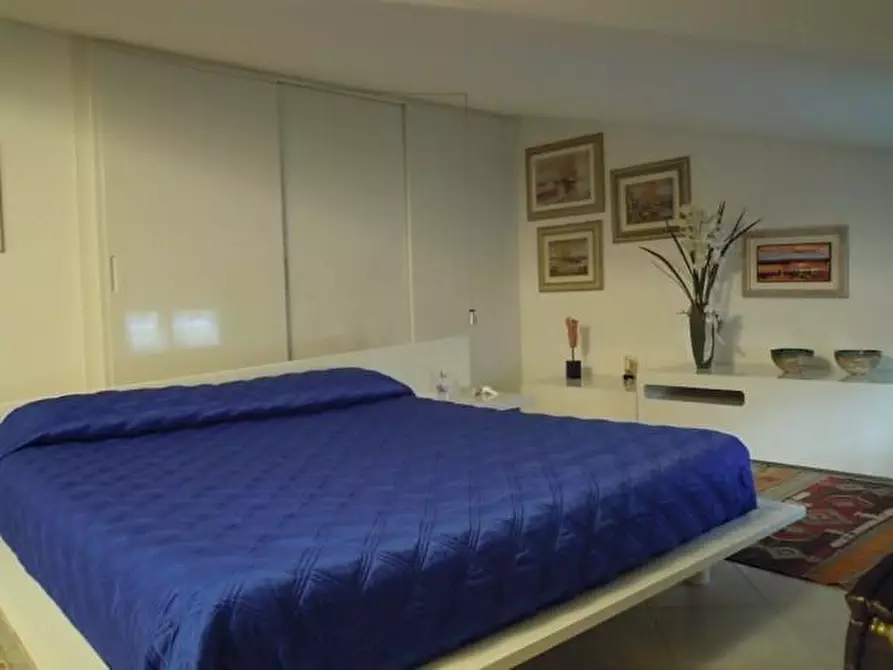 Immagine 22 di Appartamento in vendita  a Massa