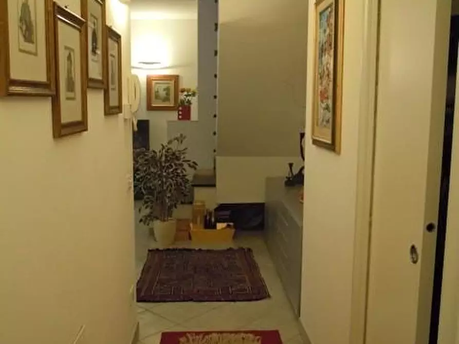 Immagine 29 di Appartamento in vendita  a Massa