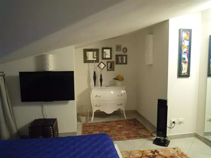 Immagine 21 di Appartamento in vendita  a Massa