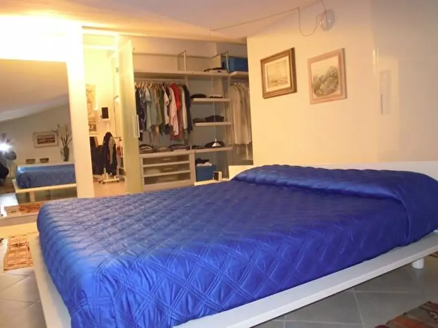 Immagine 20 di Appartamento in vendita  a Massa