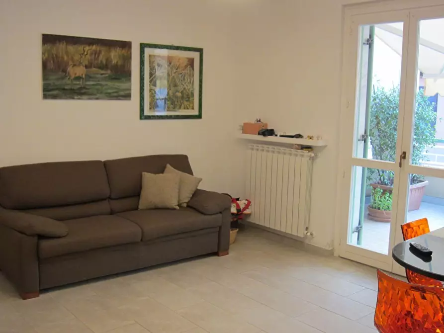 Immagine 5 di Appartamento in vendita  a Massa