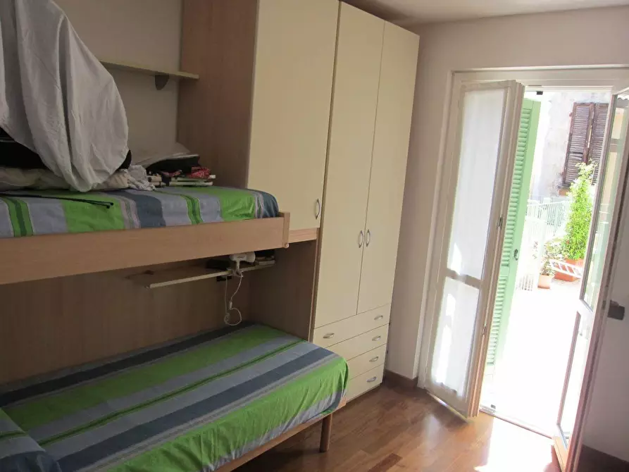 Immagine 9 di Appartamento in vendita  a Massa