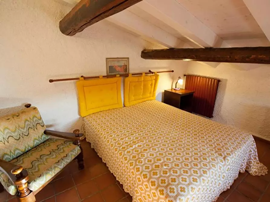 Immagine 14 di Villa in vendita  a Montignoso